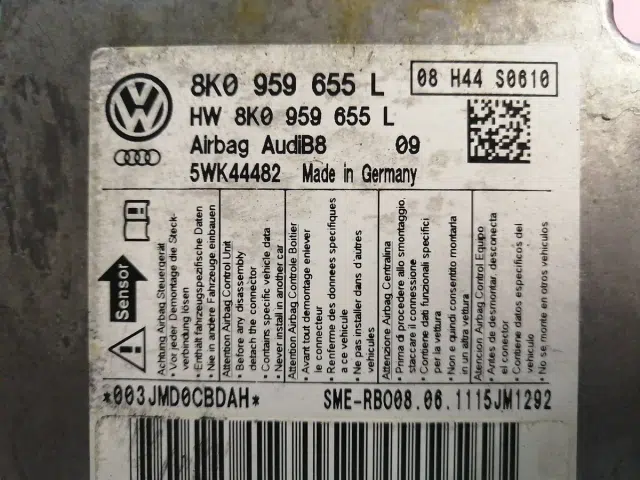 Блок управления AIRBAG Audi A4 B8 (2007—2012)