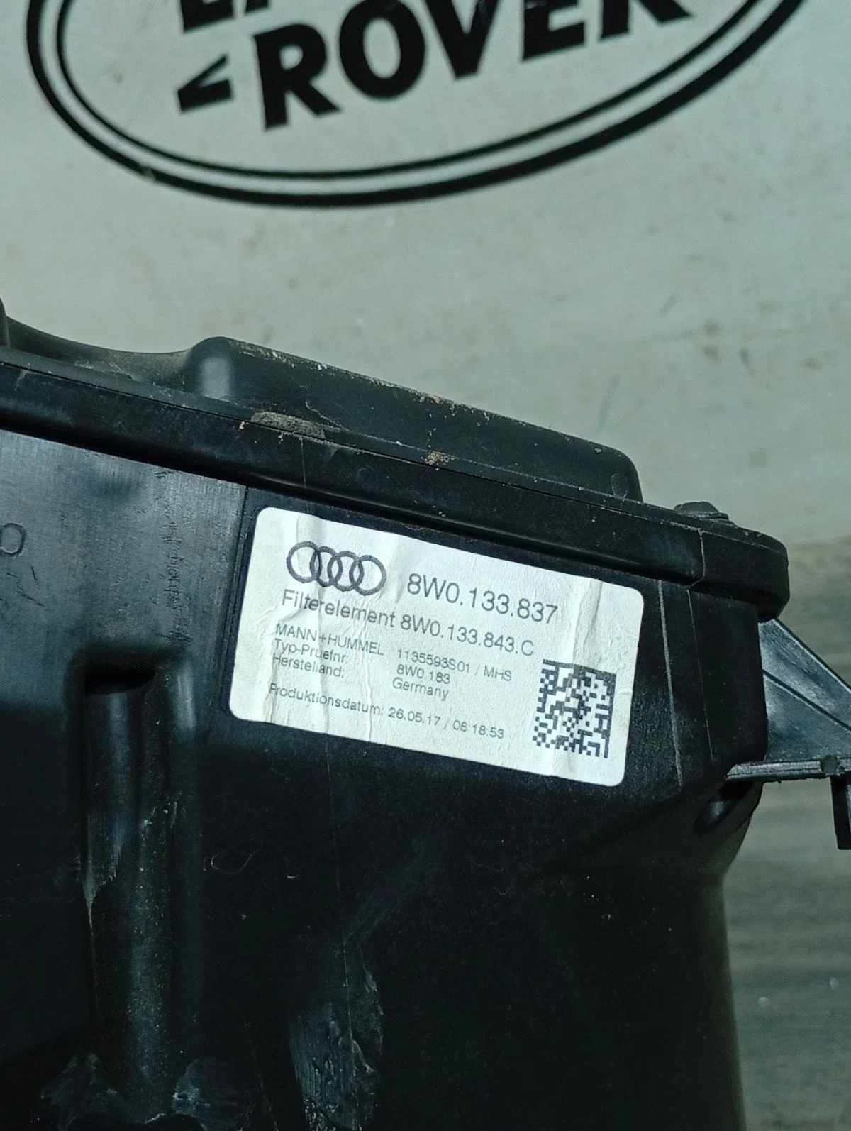 Корпус воздушного фильтра Audi A4 B9 (2015—2020), фото 1