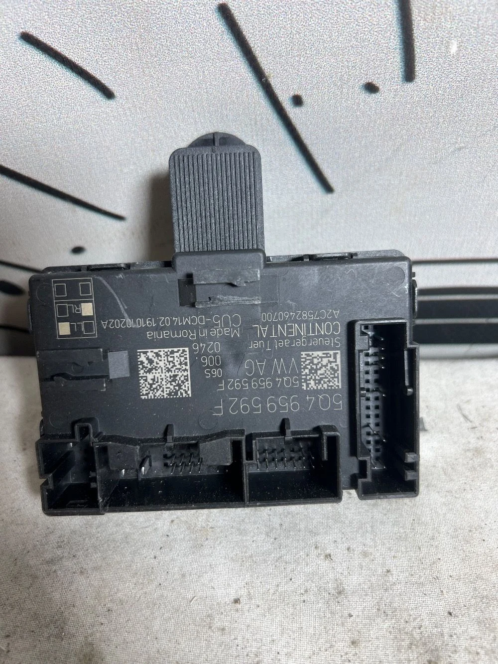 Блок управления дверью Skoda Kodiaq I (2016—2022), фото 1