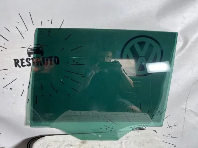 Стекло двери задней левой Volkswagen Tiguan II (2016—2020)