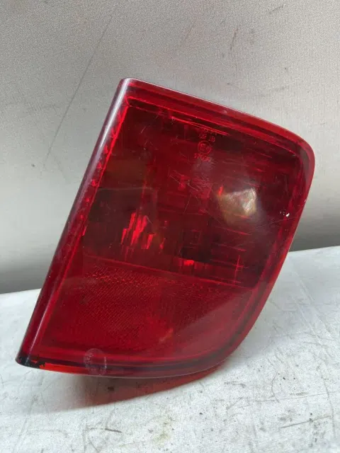 Фонарь задний противотуманный правый Toyota Land Cruiser 200 (2007—2012)