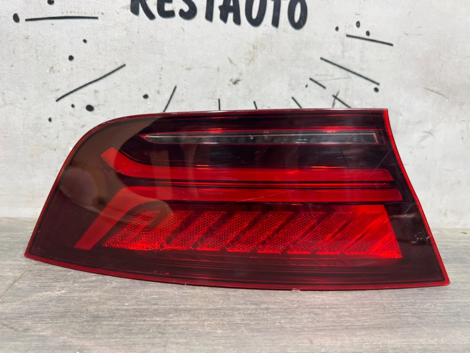 Фонарь задний наружный левый Audi A7 I рестайлинг (2014—2018), фото 1
