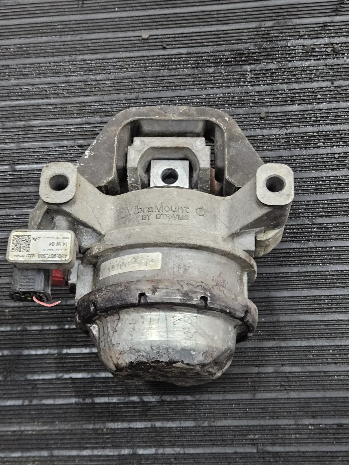 Подушка двигателя Audi A6 C7 (2011—2014), фото 1