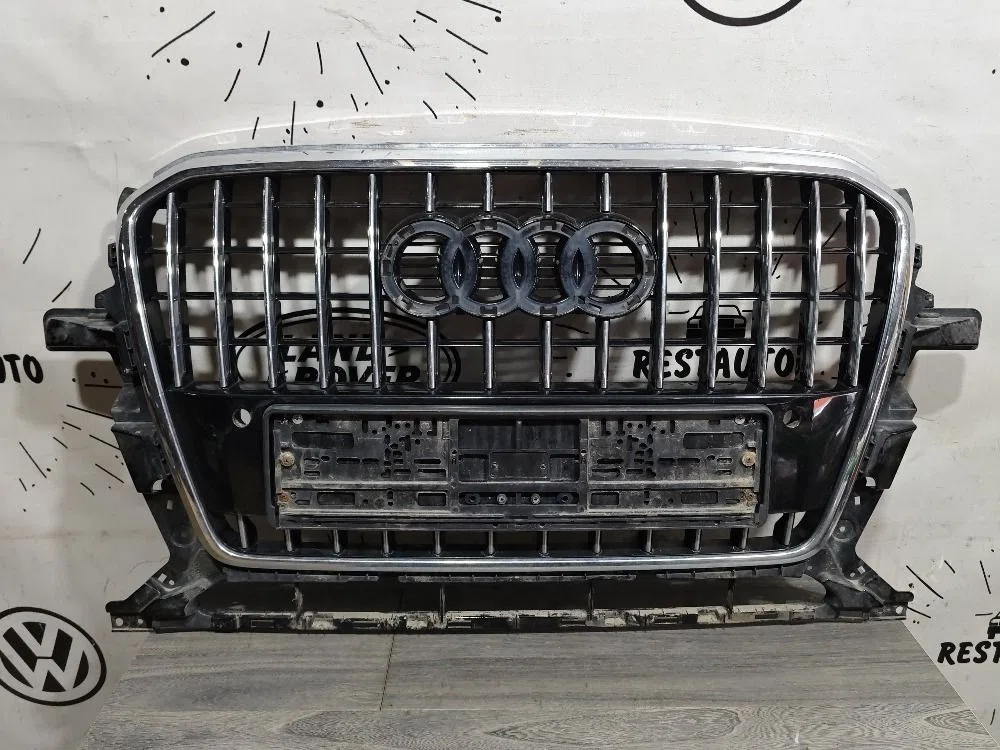 Решетка радиатора Audi Q5 I рестайлинг (2012—2017), фото 1