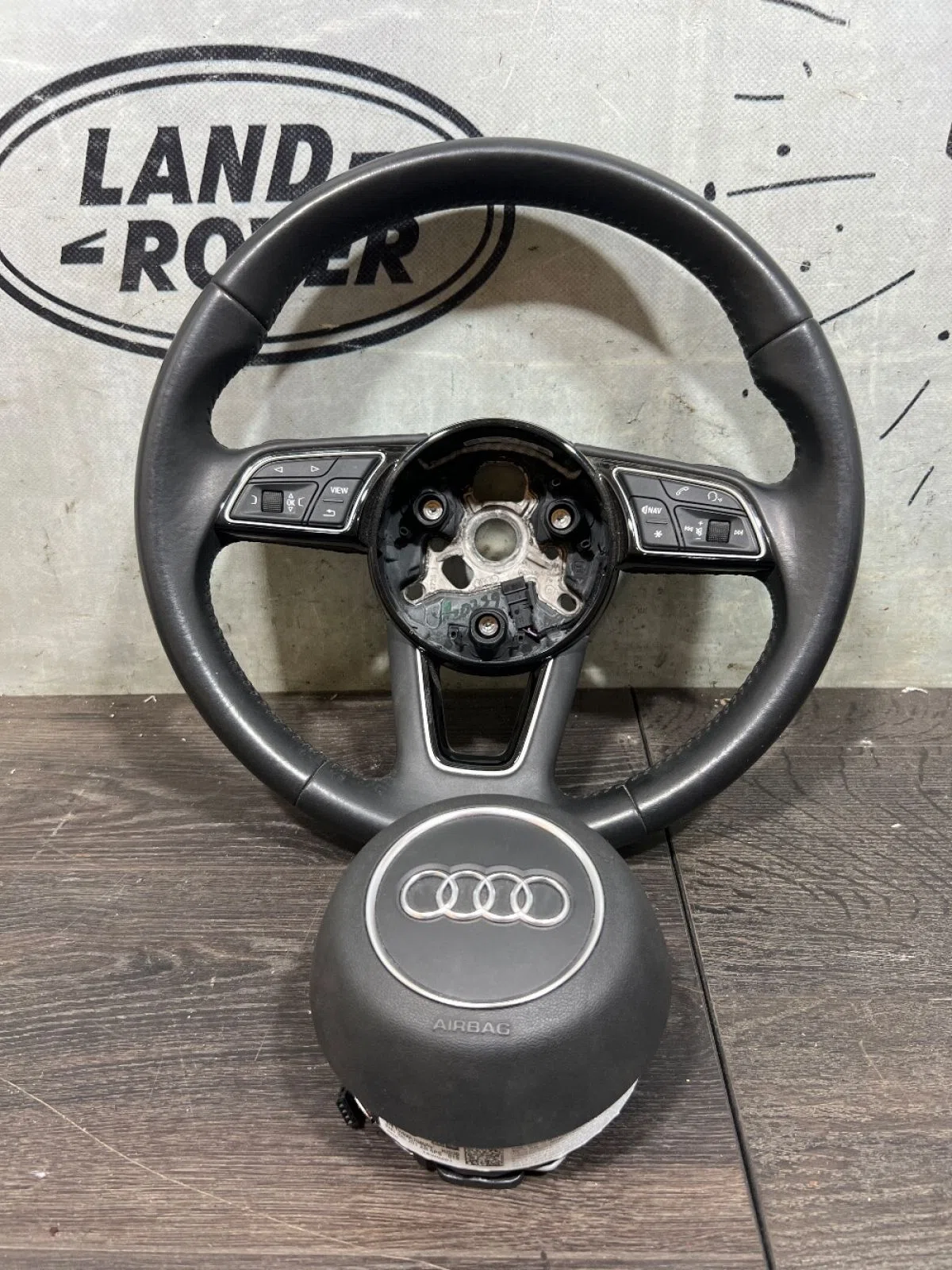 Руль (рулевое колесо) Audi A4 B9 (2015—2020), фото 1