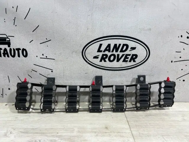 Кронштейн переднего бампера Toyota Land Cruiser 300 (2021—2026)