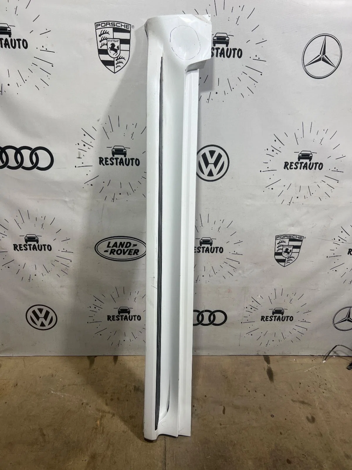 Порог левый Toyota Land Cruiser 300 (2021—2026), фото 1