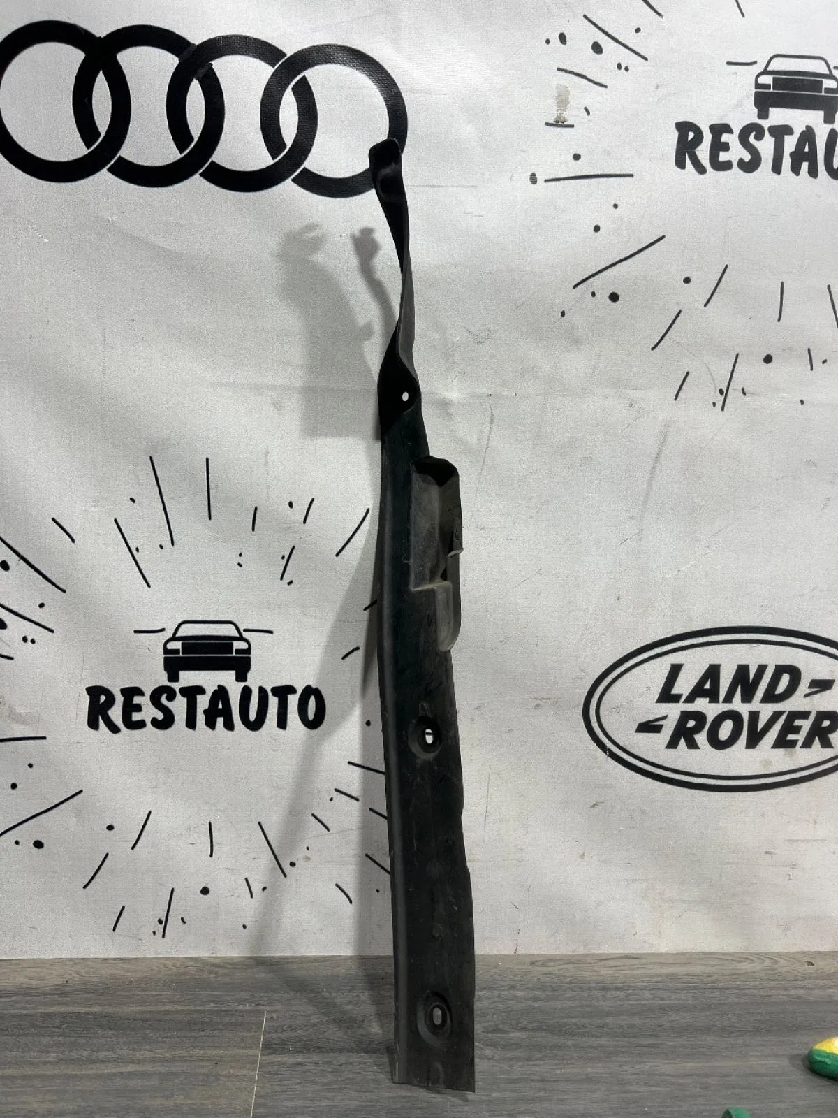 Пыльник крыла передний левый Toyota Land Cruiser 300 (2021—2026), фото 1