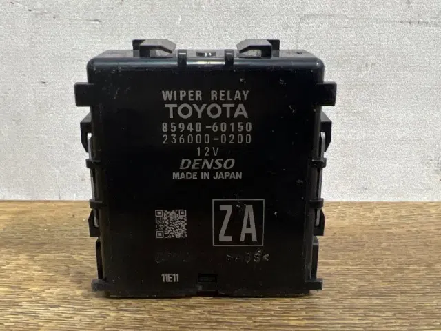 Реле стеклоочистителей Toyota Land Cruiser 300 (2021—2026)